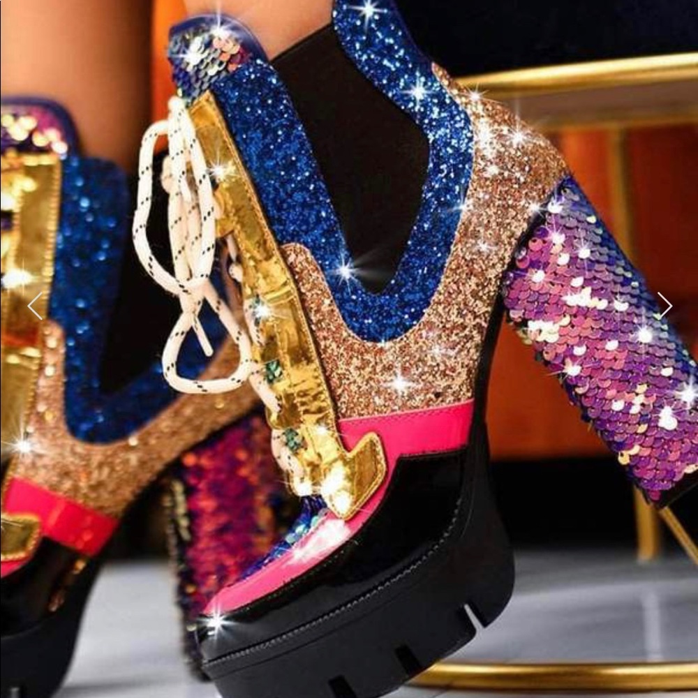 ISO :HIGH HEEL PLATFORM LACE UP BOOTS-MERMAID